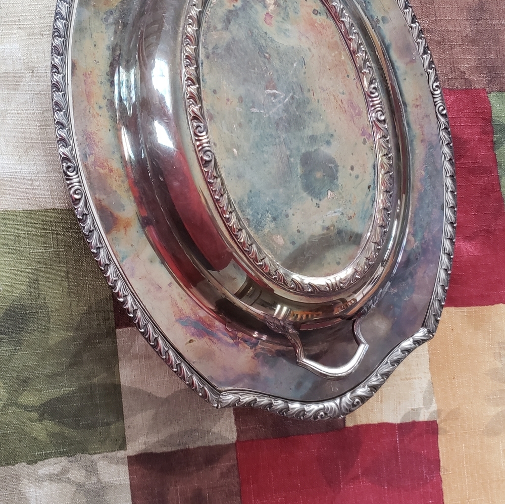 Wickford International Silver Plate Lidded Dish 1012